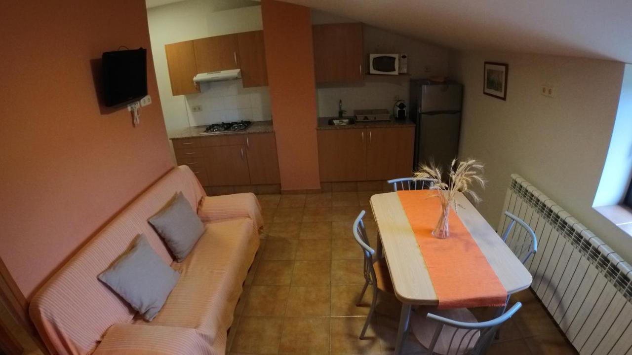 Castell De Ceuro. Hotel Rural Ogern Екстер'єр фото