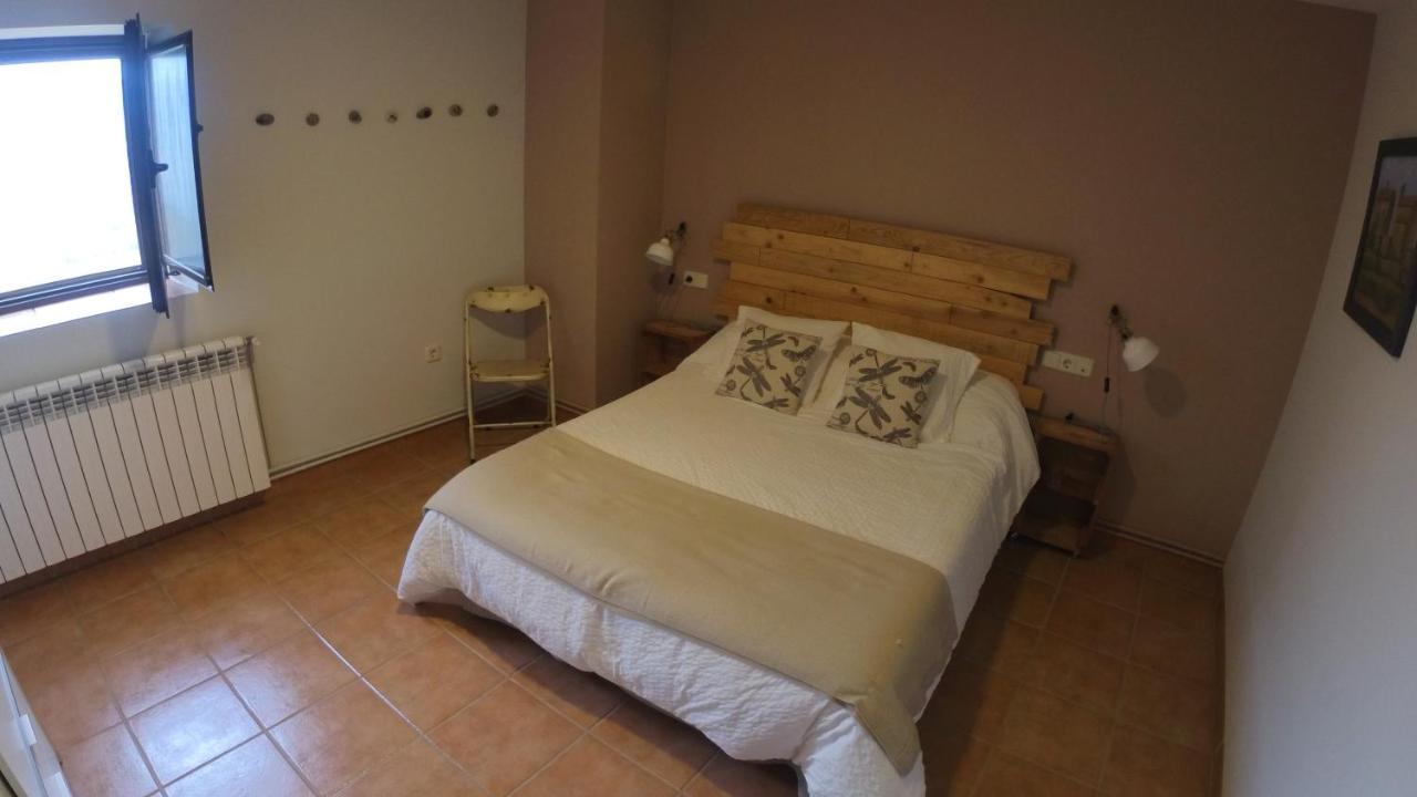 Castell De Ceuro. Hotel Rural Ogern Екстер'єр фото